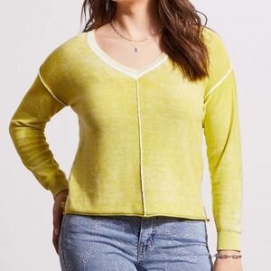 Tribal Jeans Apple Green V-Neck Sweater Women's Small